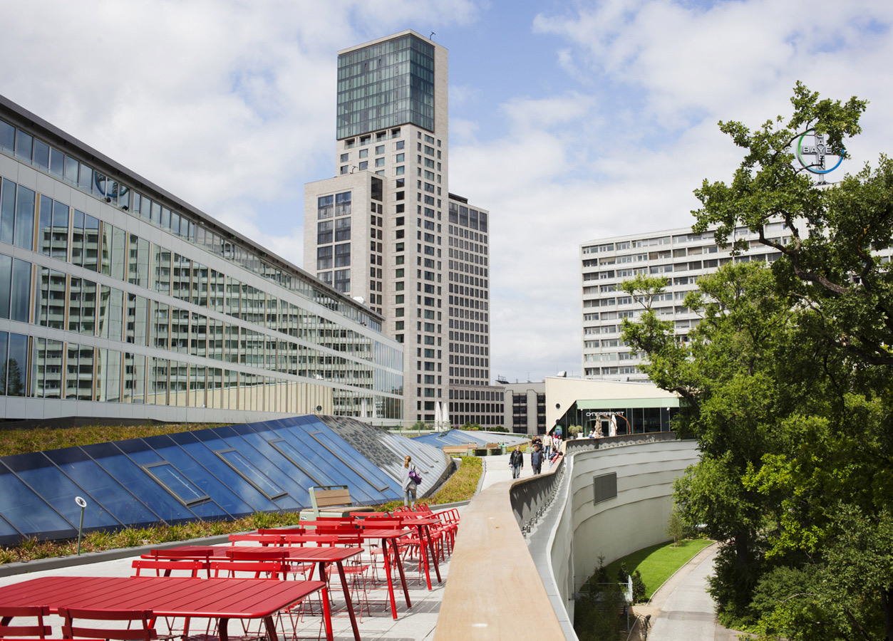 bikinihaus berlin. stern